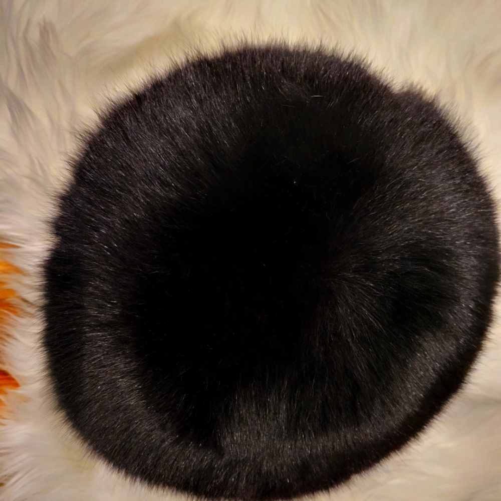 VINTAGE 60'S BONWIT TELLER MOD FOX FUR HAT
